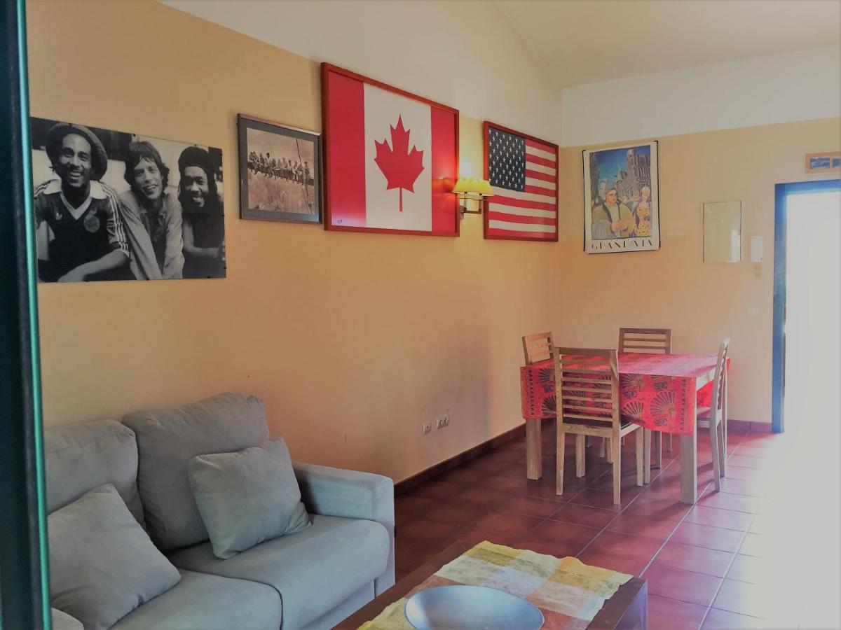 Ferienwohnung Ongi Etorri Calafat Exterior foto